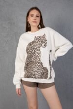 Leopar Desenli Oversize Sweatshirt
