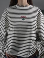 Siyah Beyaz Baskılı Geniş Kol Sweatshirt - Görsel 3